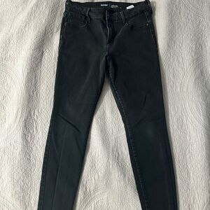 Old navy rockstar mid-rise skinny jean